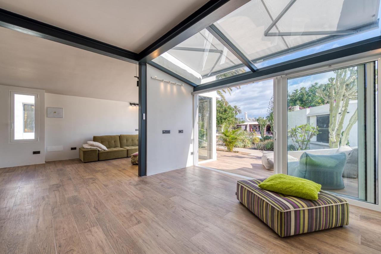 Modern Bungalow Dragon Club II Villa San Bartolome Bagian luar foto
