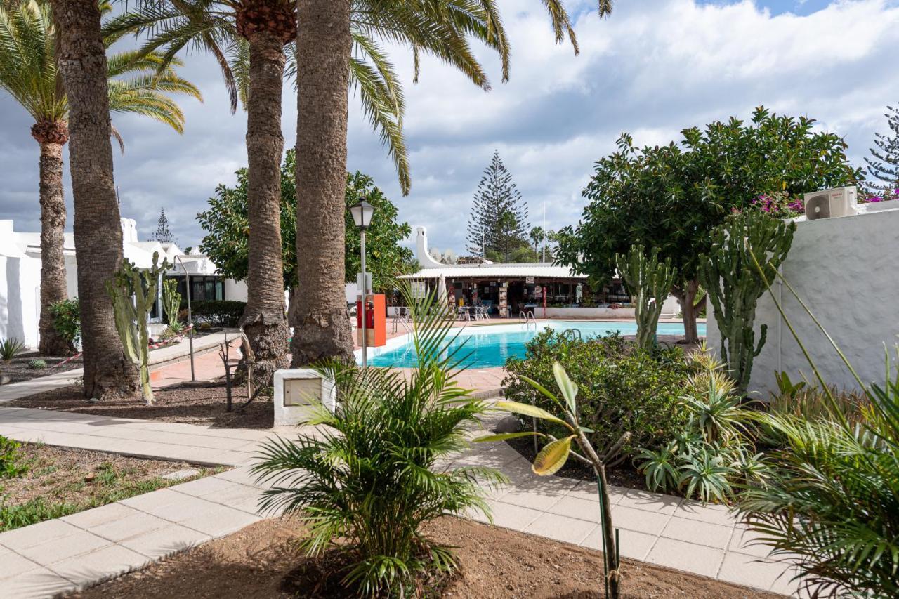 Modern Bungalow Dragon Club II Villa San Bartolome Bagian luar foto